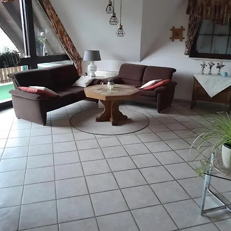 Apartment Heinz Romes *